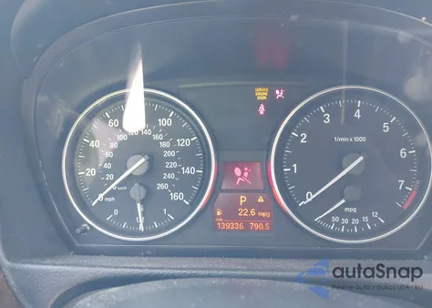 2011 BMW 328I z USA, uszkodzony, nr VIN WBAPH7C59BE678501